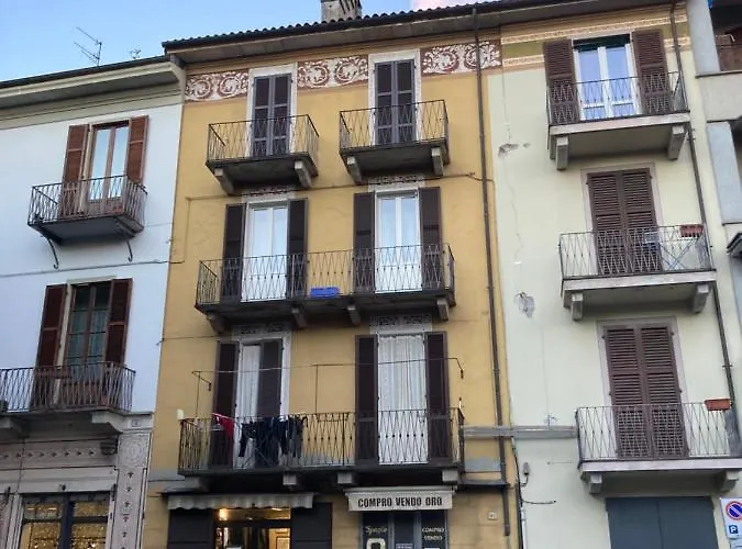 Casa Sole Lago… Apartament Intra